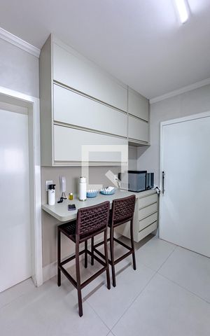 Casa de condomínio à venda com 145m², 3 quartos e 2 vagasCozinha