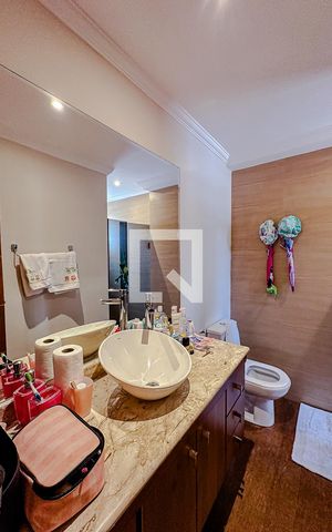 Casa de condomínio à venda com 145m², 3 quartos e 2 vagasBanheiro da Suíte 2