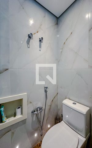 Casa de condomínio à venda com 145m², 3 quartos e 2 vagasBanheiro da Suíte