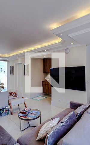 Casa de condomínio à venda com 145m², 3 quartos e 2 vagasSala