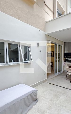 Casa de condomínio à venda com 145m², 3 quartos e 2 vagasÁrea externa