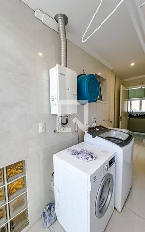 Casa de condomínio à venda com 145m², 3 quartos e 2 vagasÁrea de Serviço