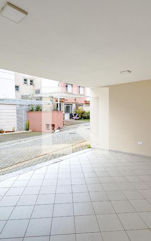 Casa de condomínio à venda com 145m², 3 quartos e 2 vagasGaragem