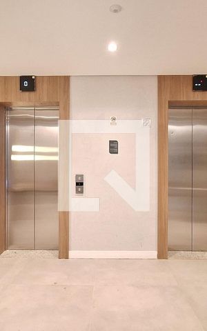 Apartamento para alugar com 30m², 1 quarto e sem vaga Apartamento para alugar com 30m², 1 quarto e sem vagaEntrada