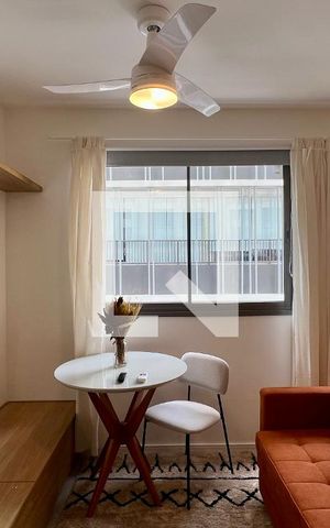Studio à venda com 24m², 1 quarto e sem vaga Studio à venda com 24m², 1 quarto e sem vagaSala
