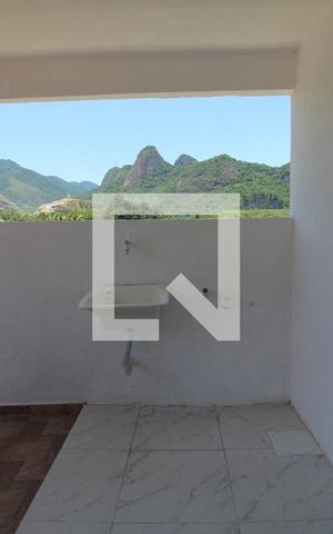 Casa de condomínio à venda com 162m², 2 quartos e 2 vagas Casa de condomínio à venda com 162m², 2 quartos e 2 vagasÁrea de Serviço