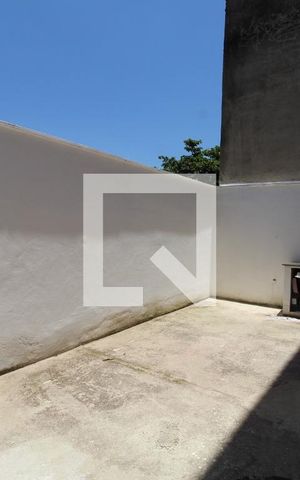 Casa de condomínio à venda com 162m², 2 quartos e 2 vagas Casa de condomínio à venda com 162m², 2 quartos e 2 vagasTerraço