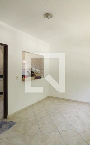 Casa de condomínio à venda com 162m², 2 quartos e 2 vagas Casa de condomínio à venda com 162m², 2 quartos e 2 vagasSala 2