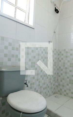 Casa de condomínio à venda com 162m², 2 quartos e 2 vagas Casa de condomínio à venda com 162m², 2 quartos e 2 vagasBanheiro da Suite 1