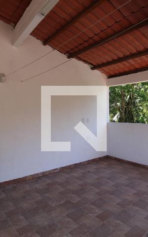 Casa de condomínio à venda com 162m², 2 quartos e 2 vagas Casa de condomínio à venda com 162m², 2 quartos e 2 vagasTerraço