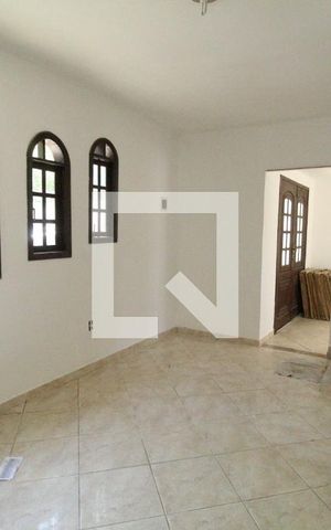 Casa de condomínio à venda com 162m², 2 quartos e 2 vagas Casa de condomínio à venda com 162m², 2 quartos e 2 vagasSala 2