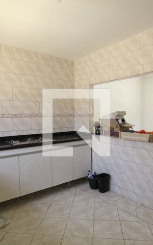 Casa de condomínio à venda com 162m², 2 quartos e 2 vagas Casa de condomínio à venda com 162m², 2 quartos e 2 vagasCozinha