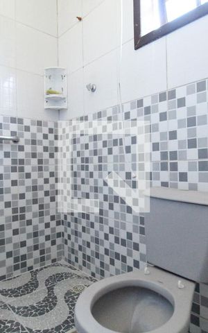 Casa de condomínio à venda com 162m², 2 quartos e 2 vagas Casa de condomínio à venda com 162m², 2 quartos e 2 vagasBanheiro da Suite 2