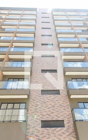Studio à venda com 27m², 1 quarto e sem vaga Studio à venda com 27m², 1 quarto e sem vagaFachada