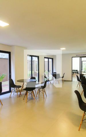 Studio à venda com 27m², 1 quarto e sem vaga Studio à venda com 27m², 1 quarto e sem vagaSalão De Festas
