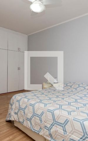 Casa à venda com 160m², 3 quartos e 2 vagas Casa à venda com 160m², 3 quartos e 2 vagasSuíte 1