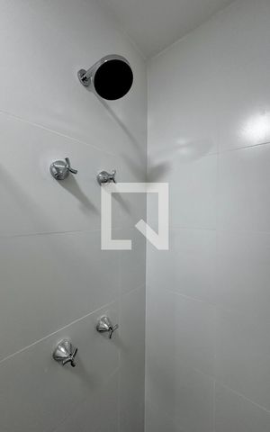 Apartamento à venda com 59m², 2 quartos e 1 vaga Apartamento à venda com 59m², 2 quartos e 1 vagaBanheiro Social