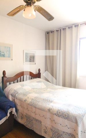Casa de condomínio à venda com 355m², 4 quartos e 8 vagasQuarto 1