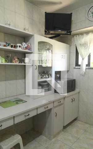 Casa de condomínio à venda com 355m², 4 quartos e 8 vagasCozinha