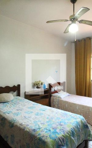 Casa de condomínio à venda com 355m², 4 quartos e 8 vagasQuarto 2
