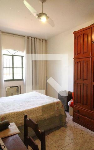 Casa de condomínio à venda com 355m², 4 quartos e 8 vagasSuíte 1
