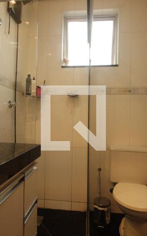 Apartamento à venda com 205m², 3 quartos e 2 vagasBanheiro 