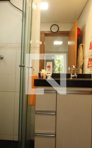 Apartamento à venda com 205m², 3 quartos e 2 vagasBanheiro 
