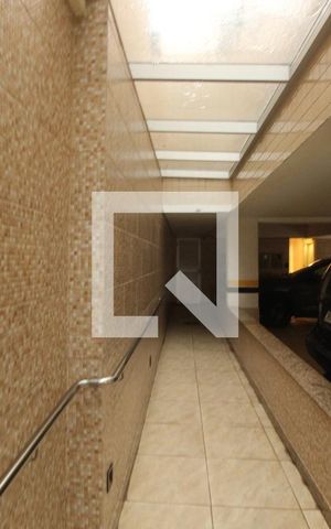 Apartamento à venda com 205m², 3 quartos e 2 vagasEntrada do prédio 