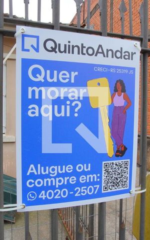 Casa à venda com 200m², 2 quartos e 2 vagasPlaquinha