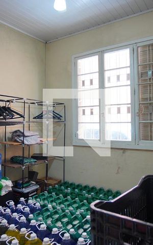 Casa à venda com 200m², 2 quartos e 2 vagasQuarto 1