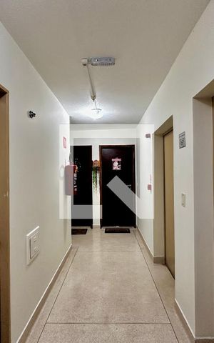 Apartamento para alugar com 60m², 2 quartos e 1 vaga Apartamento para alugar com 60m², 2 quartos e 1 vagaHall Apartamento