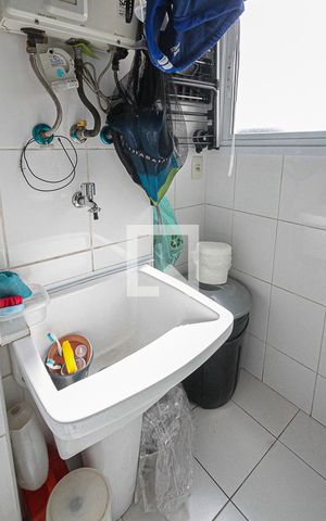 Apartamento à venda com 70m², 3 quartos e 2 vagas Apartamento à venda com 70m², 3 quartos e 2 vagasÁrea de Serviço