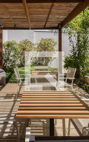 Apartamento para alugar com 56m², 2 quartos e 1 vagaÁrea comum