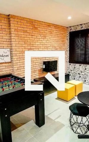 Apartamento à venda com 37m², 2 quartos e sem vagaÁrea comum