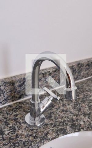 Apartamento à venda com 34m², 2 quartos e sem vagaBanheiro