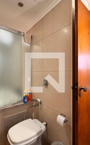 Apartamento à venda com 150m², 4 quartos e 2 vagasBanheiro da suíte 