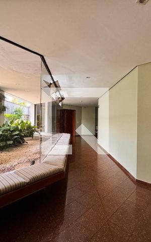 Apartamento à venda com 150m², 4 quartos e 2 vagasHall social