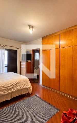 Apartamento à venda com 150m², 4 quartos e 2 vagasSuite 