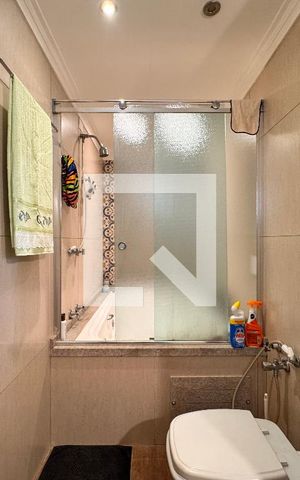Apartamento à venda com 150m², 4 quartos e 2 vagasBanheiro da suíte 