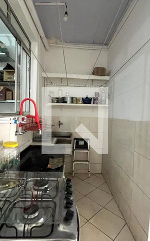 Casa para alugar com 70m², 2 quartos e 2 vagas Casa para alugar com 70m², 2 quartos e 2 vagasCozinha