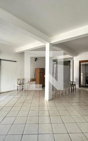 Casa para alugar com 70m², 2 quartos e 2 vagas Casa para alugar com 70m², 2 quartos e 2 vagasGaragem