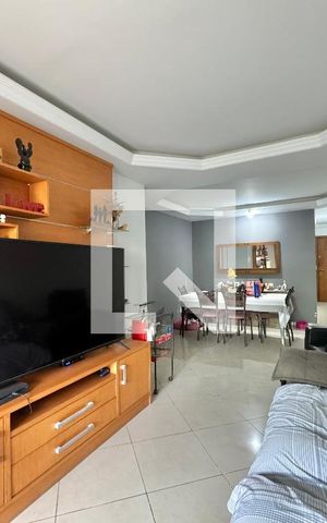 Apartamento à venda com 130m², 3 quartos e 3 vagas Apartamento à venda com 130m², 3 quartos e 3 vagasSala