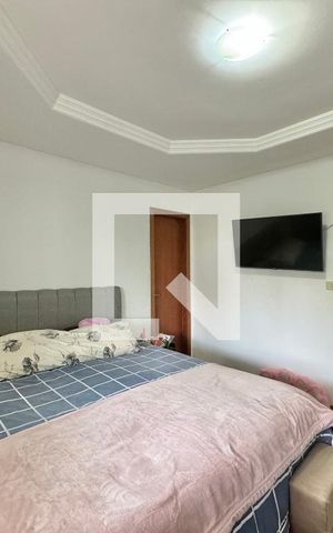 Apartamento à venda com 130m², 3 quartos e 3 vagas Apartamento à venda com 130m², 3 quartos e 3 vagasSuíte