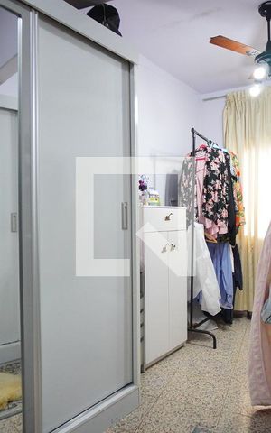 Casa à venda com 250m², 4 quartos e 1 vagaQuarto 4 - Segundo Andar