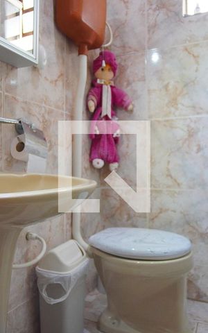 Casa à venda com 250m², 4 quartos e 1 vagaBanheiro Corredor - Segundo Andar