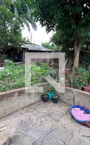 Casa à venda com 80m², 2 quartos e 2 vagasQuintal