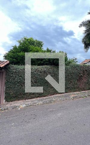 Casa à venda com 80m², 2 quartos e 2 vagasFachada traseira