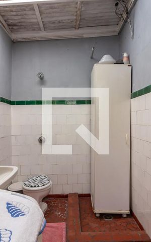 Casa à venda com 220m², 3 quartos e 3 vagasÁrea de Serviço