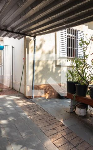Casa à venda com 220m², 3 quartos e 3 vagasGaragem