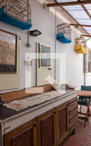 Casa à venda com 220m², 3 quartos e 3 vagasÁrea Externa